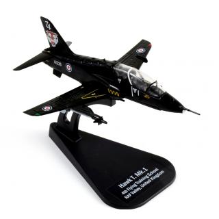 Italeri: 1:100 Hawk T. Mk. 1